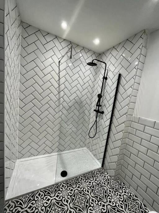 Stunning 1 Bed In West End Appartement Glasgow